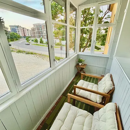 3br With Free Wifi & Parking