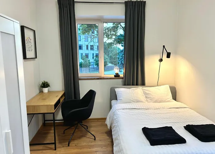 3br With Free Wifi & Parking Apartmán *